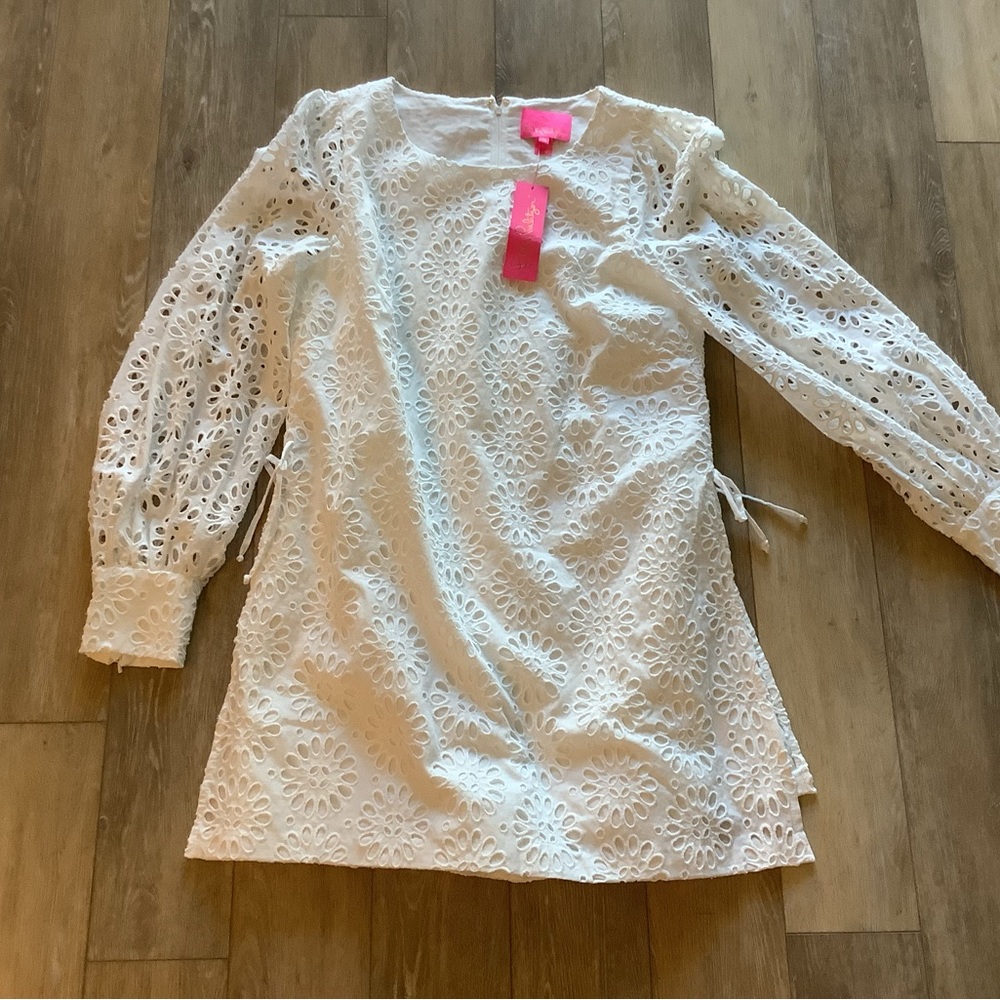 Lilly Pulitzer Aisha Eyelet Romper Resort White, Size 10 - Picture 3 of 3